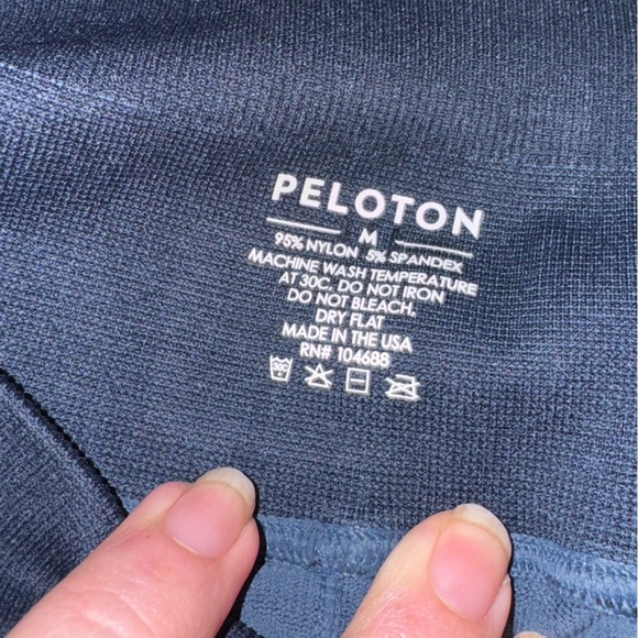 PEL0TON Seamless Leggings, Size Medium, NWT - Picture 9 of 9